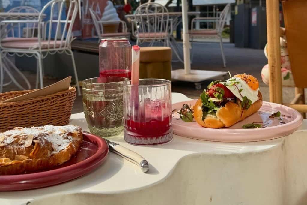 Salty Mermaid cafe in Peregian Beach
