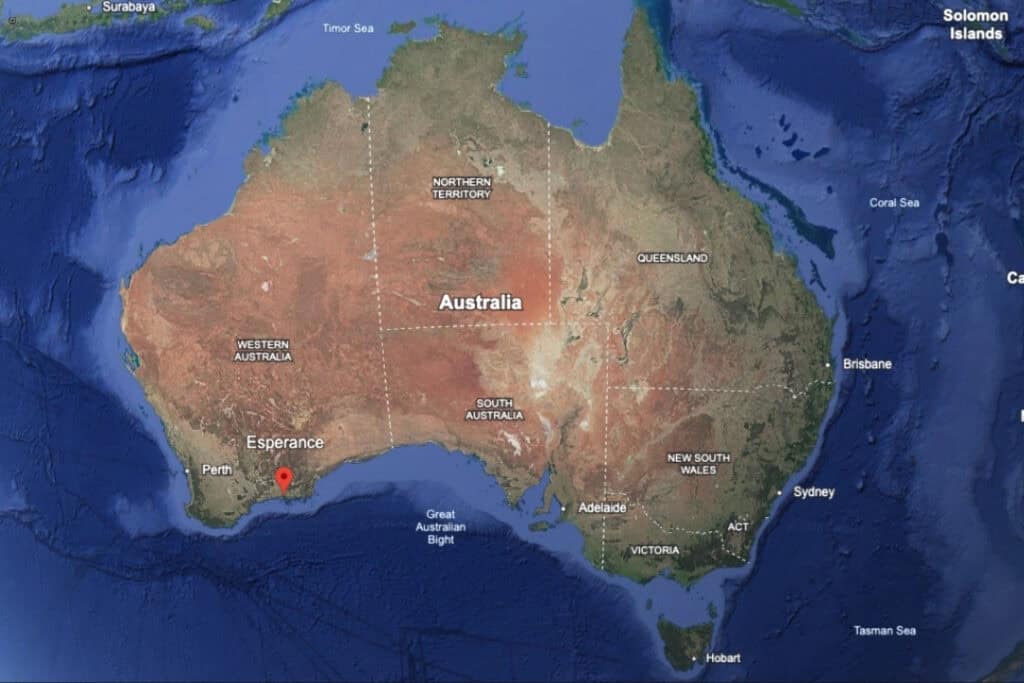 Where is Esperance located